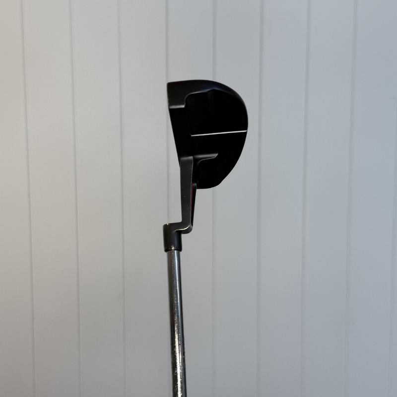 Used Odyssey TRI-BEAM #6M 34" putter — view 3