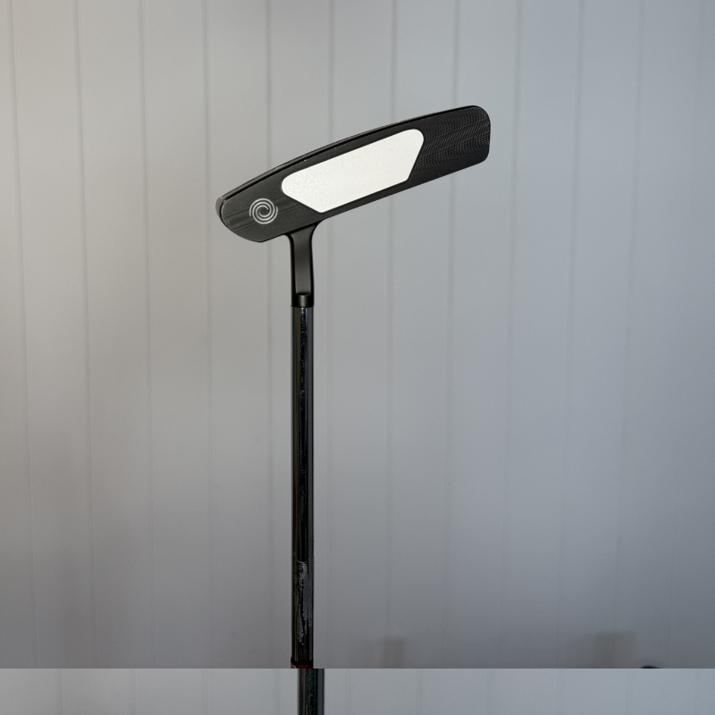 Used Odyssey TRI-HOT 5K THREE 34" putter — view 2