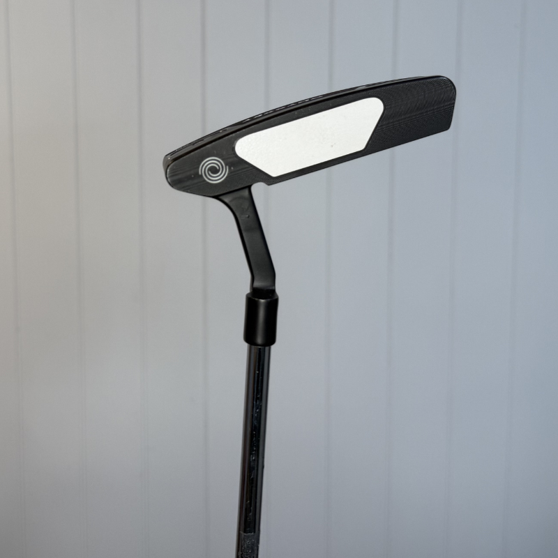 Used Odyssey TRI-HOT 5K TWO 34" putter — view 2