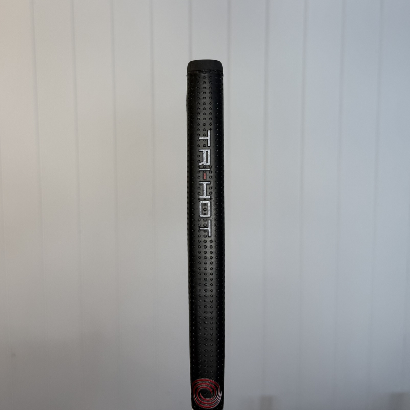 Used Odyssey TRI-HOT 5K TRIPLE WIDE 34" putter — detail view